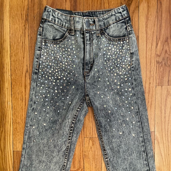 H&M NWT High-Rise Skinny Jeans w/ Rhinestones - Picture 16 of 16